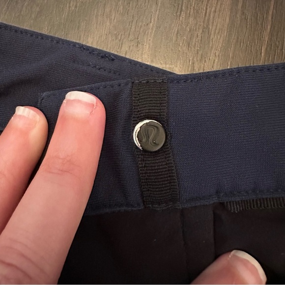 Lululemon True Navy Mens ABC Slim-Fit 5 Pocket Pant 33 Warpstreme Classic - Picture 6 of 8